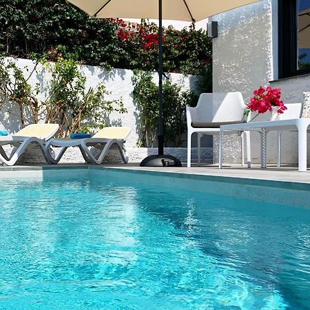 Вилла Wonderful House By The Sea Нерха Экстерьер фото