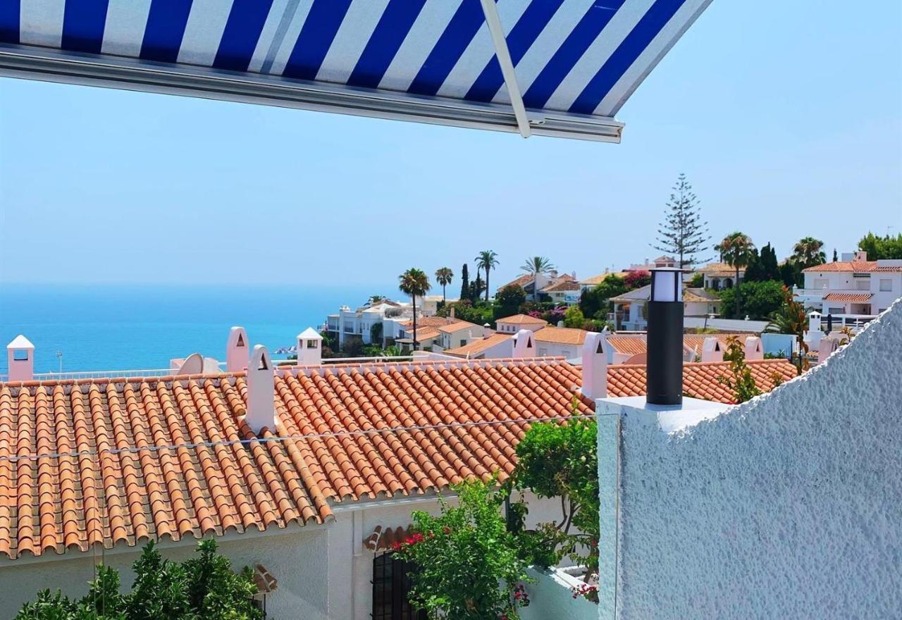 Вилла Wonderful House By The Sea Нерха Экстерьер фото